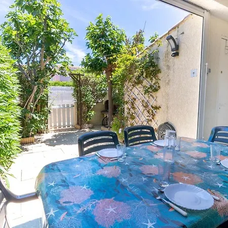 Holiday home Boreale, Climatisee, Piscine, Parking, 3mn Agde